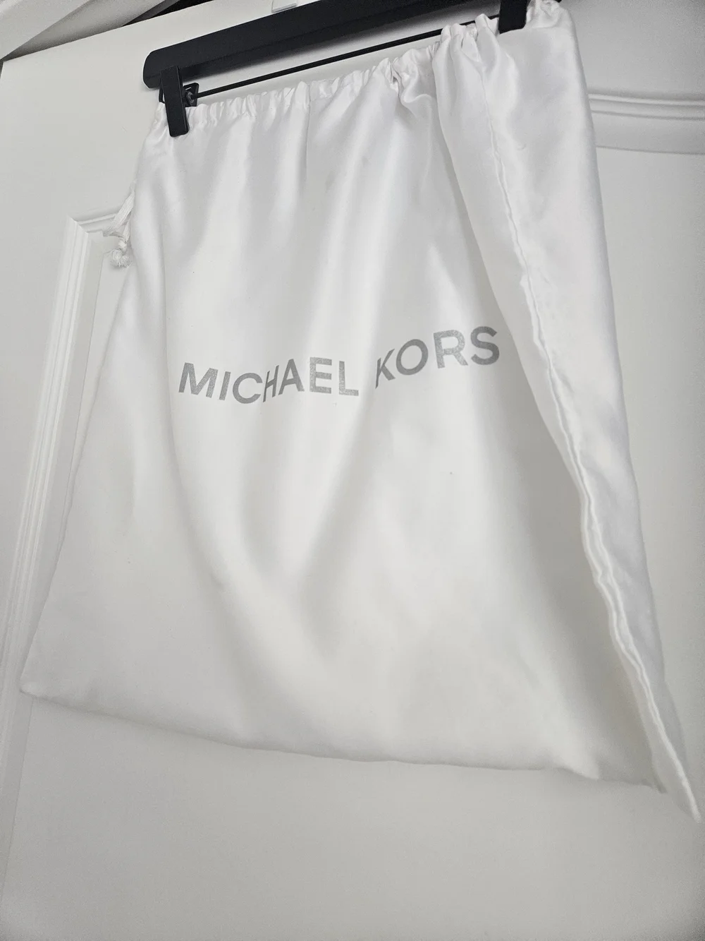 Michael Kors White Dust Bag Classic White